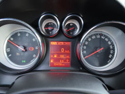 Opel Astra 2014