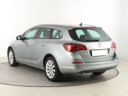 Opel Astra 2014