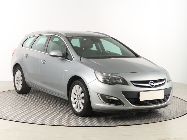 Opel Astra 2014