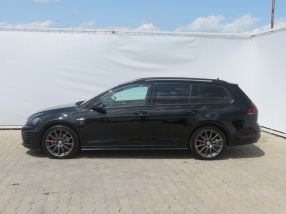 Volkswagen Golf - 2015