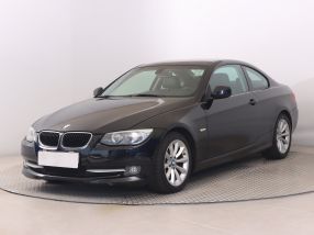 BMW 3 - 2011