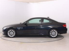 BMW 3 - 2011