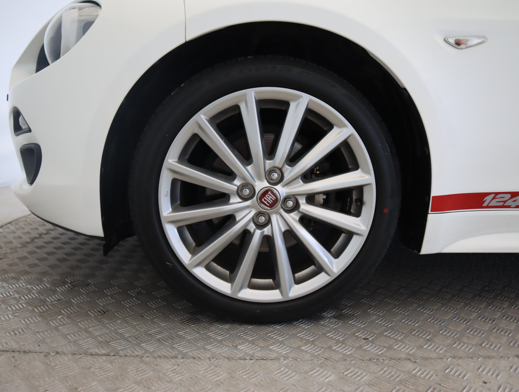 Fiat 124 Spider