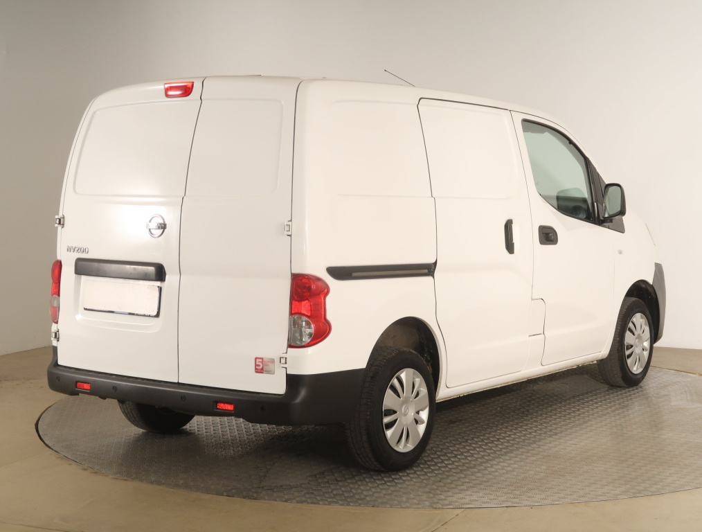 Nissan NV200