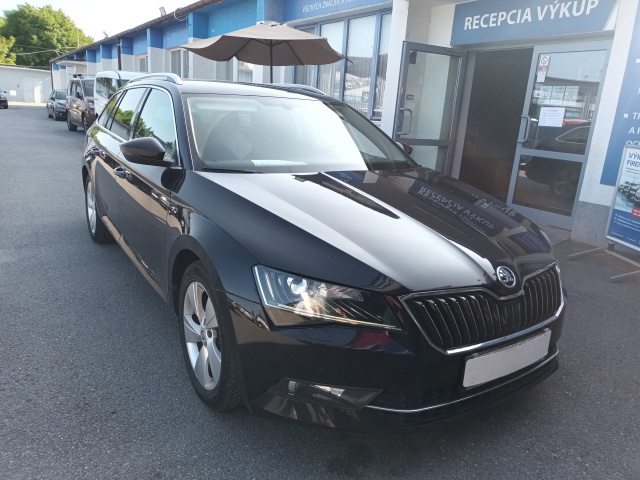 Škoda Superb 2016