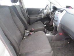 Suzuki Liana 2004
