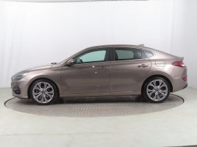 Hyundai i30 Fastback - 2021