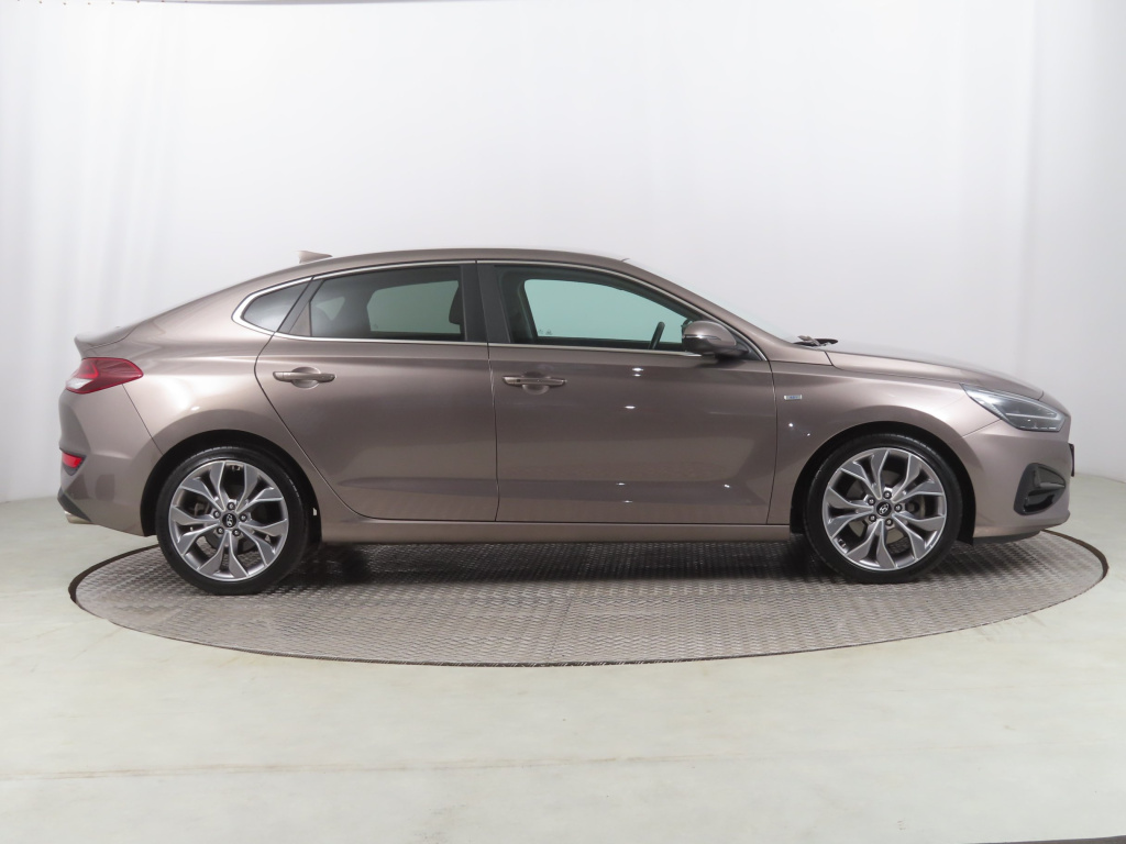 Hyundai i30 Fastback