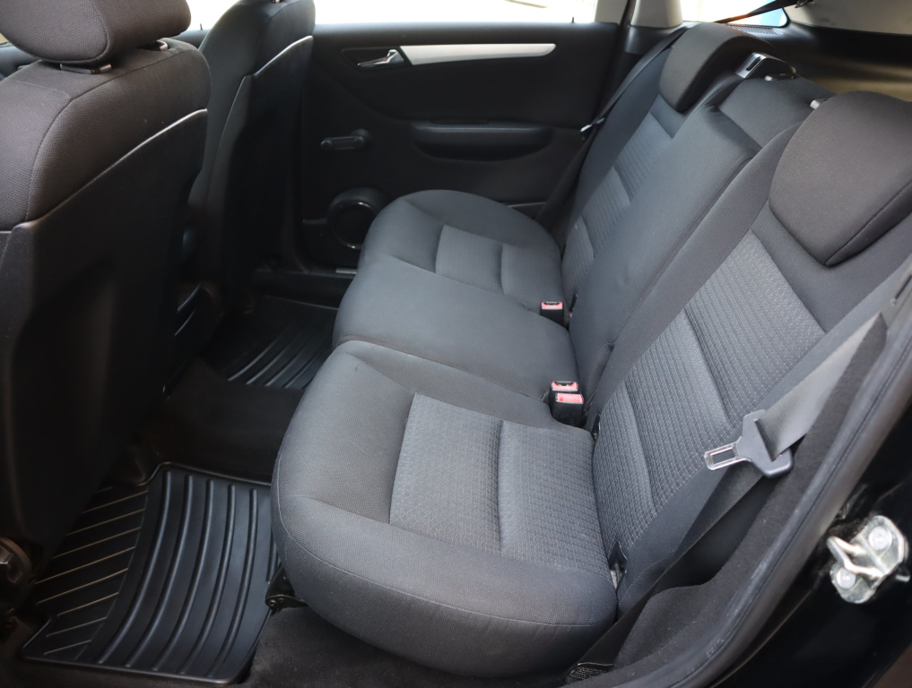 Mercedes-Benz B