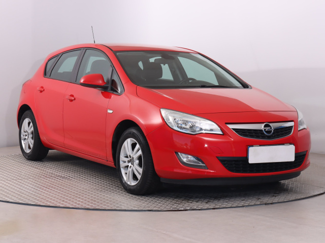 Opel Astra 2010