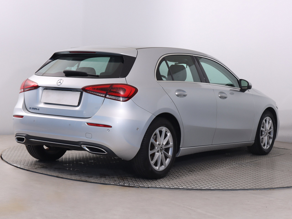 Mercedes-Benz A