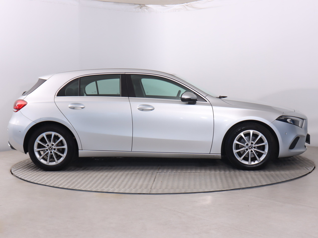 Mercedes-Benz A