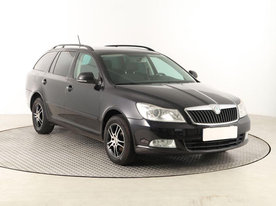 Skoda Octavia - 2011