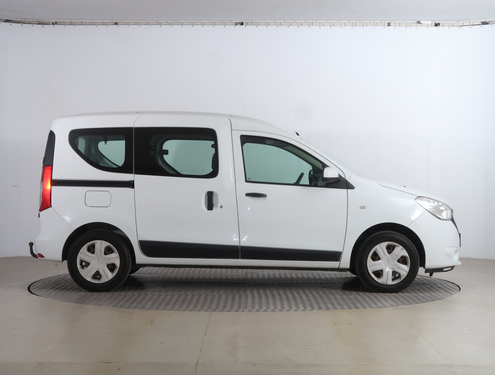 Dacia Dokker