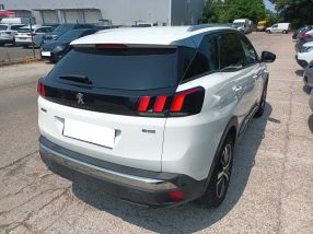 Peugeot 3008 - 2017