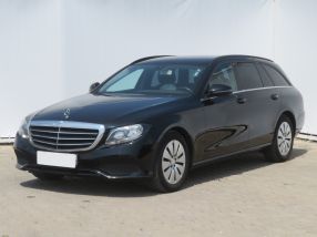 Mercedes-Benz E - 2016