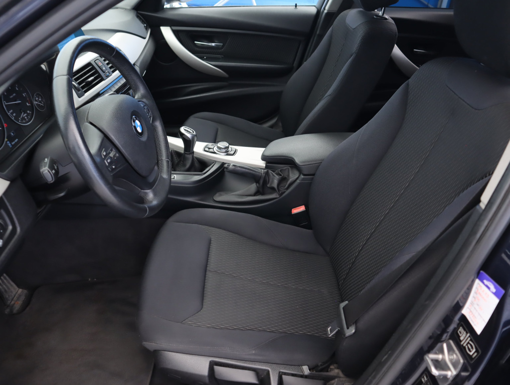 BMW 3