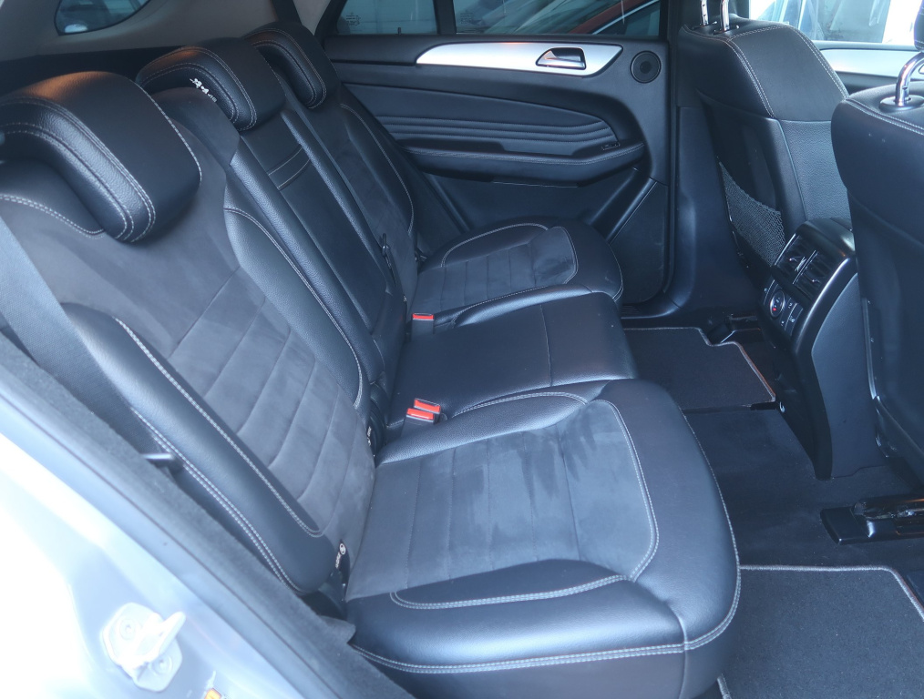 Mercedes-Benz ML