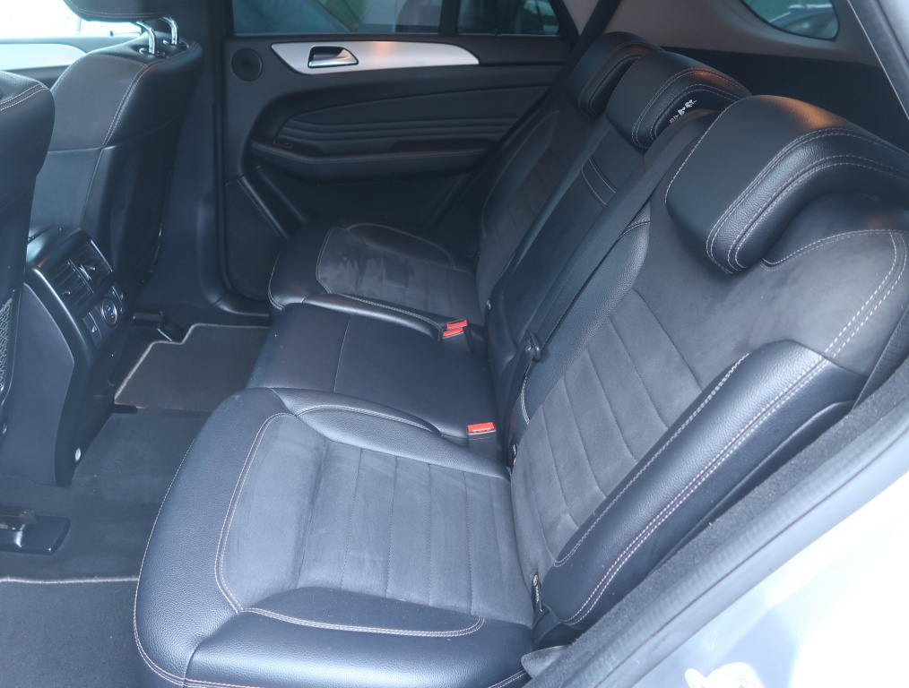 Mercedes-Benz ML