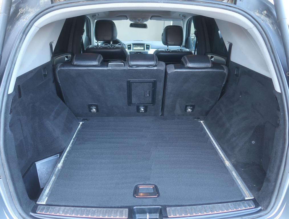 Mercedes-Benz ML