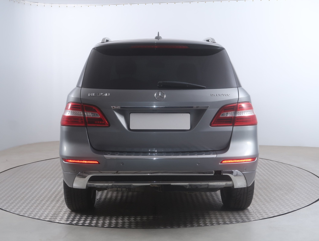 Mercedes-Benz ML