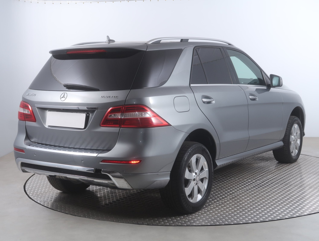 Mercedes-Benz ML