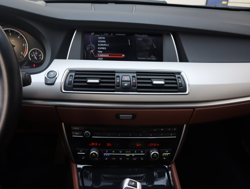 BMW 5GT