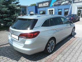 Opel Astra - 2016