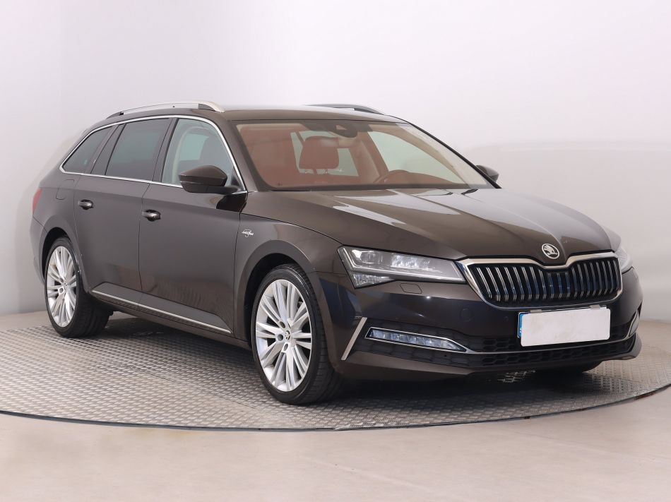 Skoda Superb - 2021