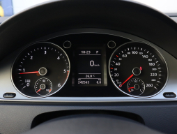 Volkswagen Passat 2012