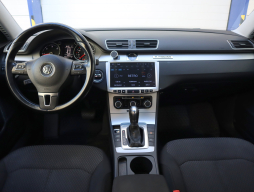 Volkswagen Passat 2012