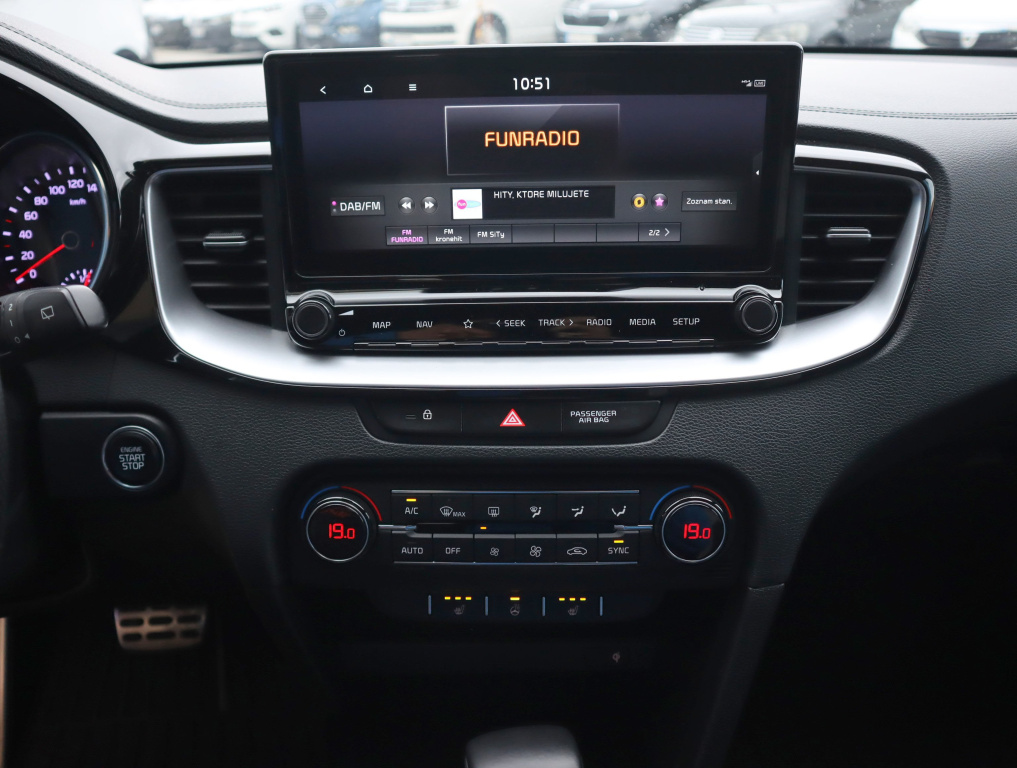 Kia ProCeed