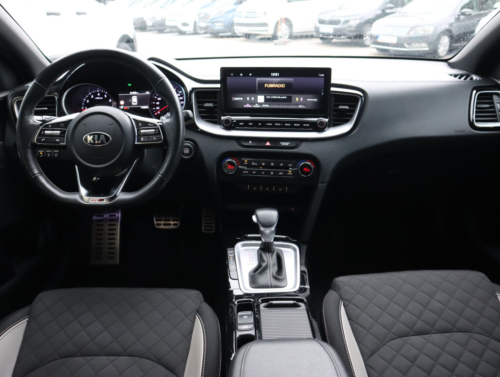 Kia ProCeed