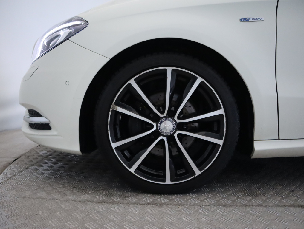 Mercedes-Benz B