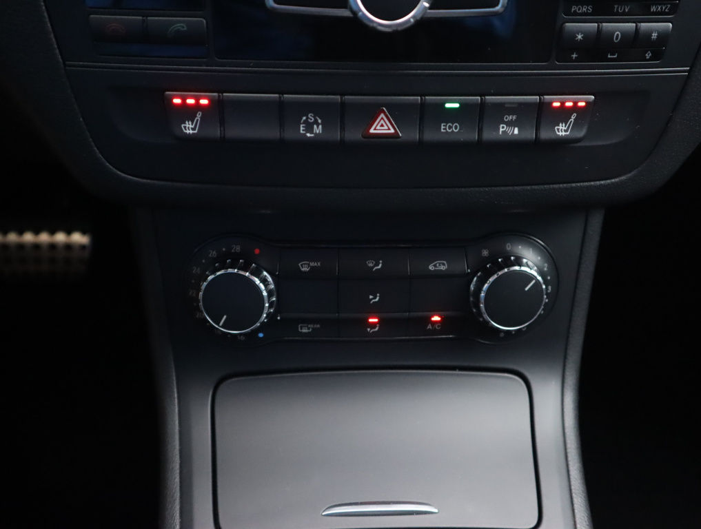 Mercedes-Benz B