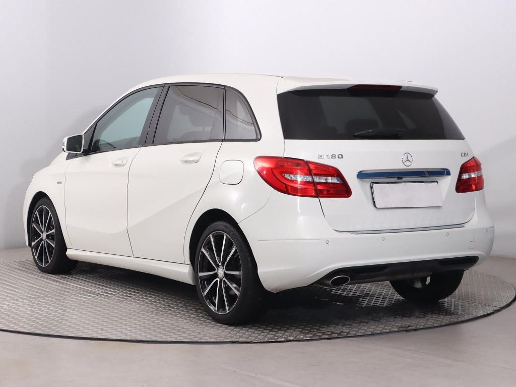 Mercedes-Benz B