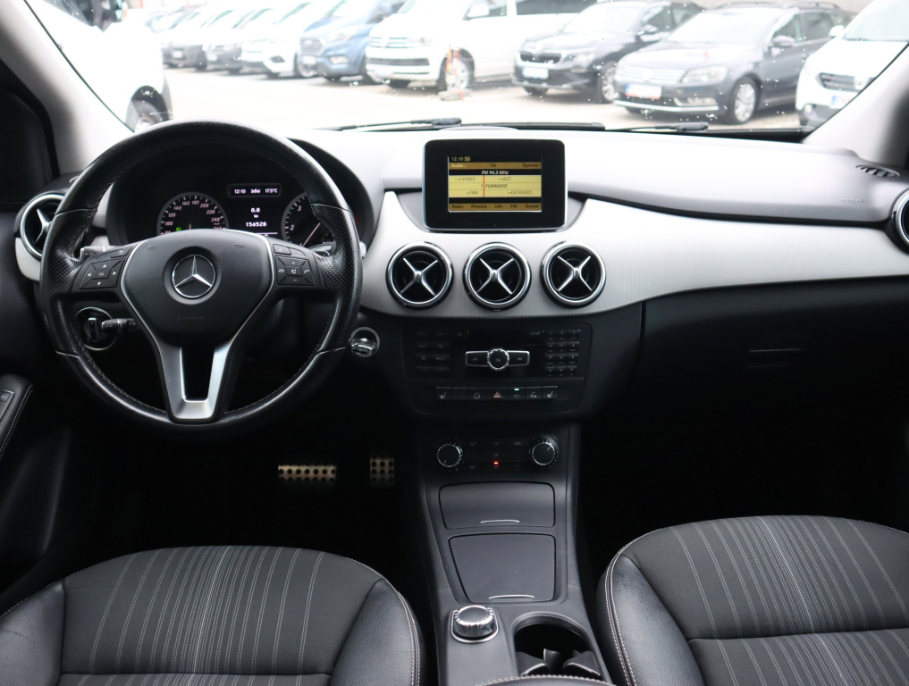 Mercedes-Benz B