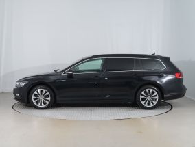 Volkswagen Passat - 2020