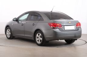 Chevrolet Cruze - 2010