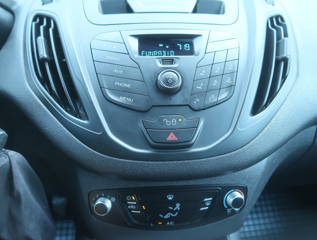 Ford Tourneo Courier