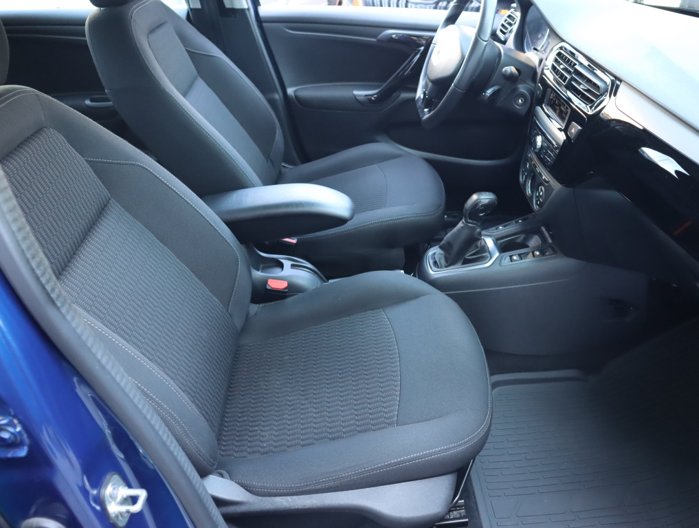 Peugeot 301