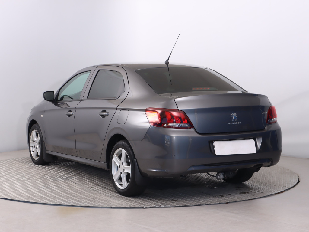Peugeot 301