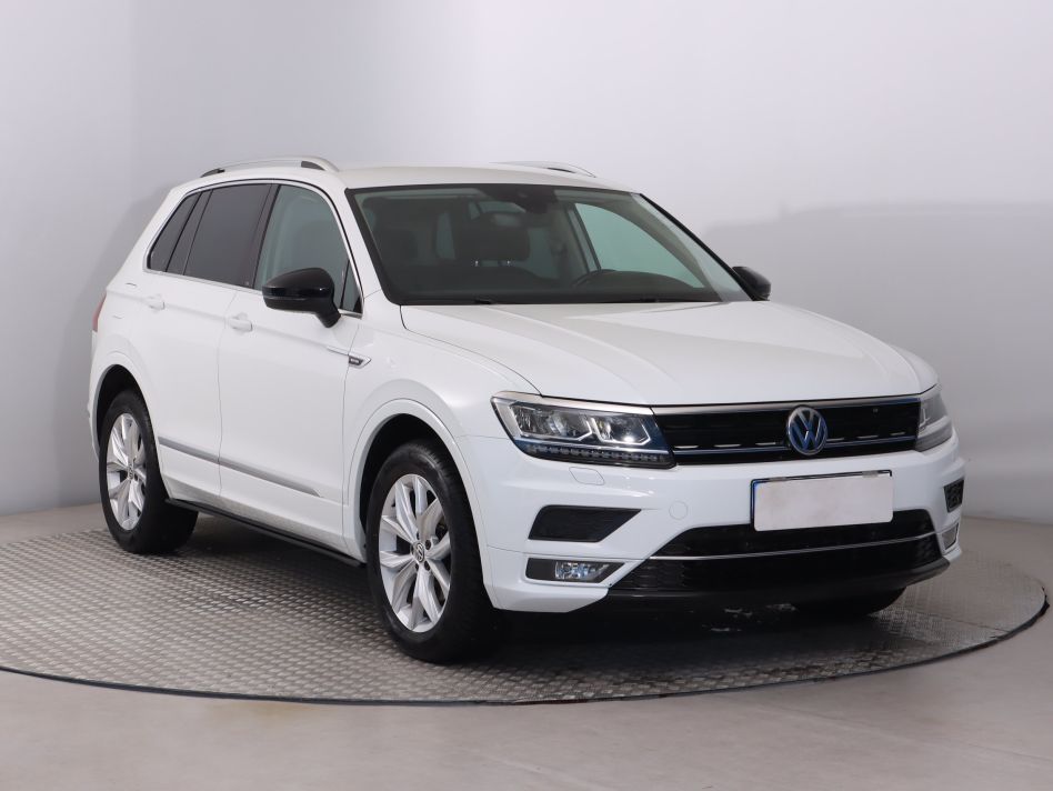 Volkswagen Tiguan - 2017