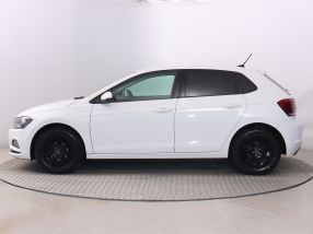 Volkswagen Polo - 2021