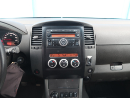 Nissan Pathfinder 2011