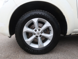 Nissan Pathfinder 2011