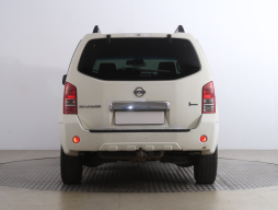 Nissan Pathfinder 2011