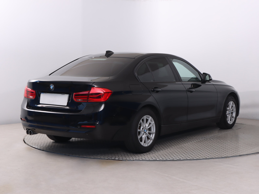BMW 3