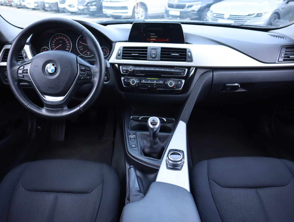 BMW 3