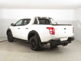 Mitsubishi L200 - 2019